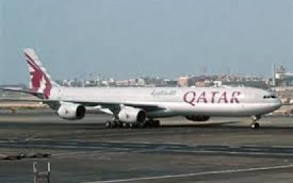 طائرة قطرية إلى القاهرة لإجلاء رعايا بلادها