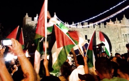 القدس تتضامن مع النقب.. اصابات واعتقالات بعد قمع مسيرة سلمية
