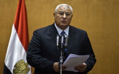 مصر: اعلان دستوري في 33 مادة.. انتخابات الرئاسة بعد 6 أشهر