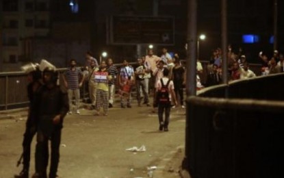 مواجهات بين أنصار مرسي والأمن والمتظاهرن يغلقون وسط القاهرة