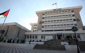 قانونية” النواب تطلب حضور وزير العدل حول بيع أراضٍ في البحر الميت