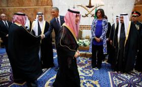 أميركا تنفي تحدي ميشيل أوباما للتقاليد السعودية