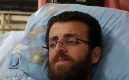 ذوو الأسير القيق: ابننا سيعود للصحافة لفضح الجرائم الاحتلال  الإسرائيلية بالكلمة