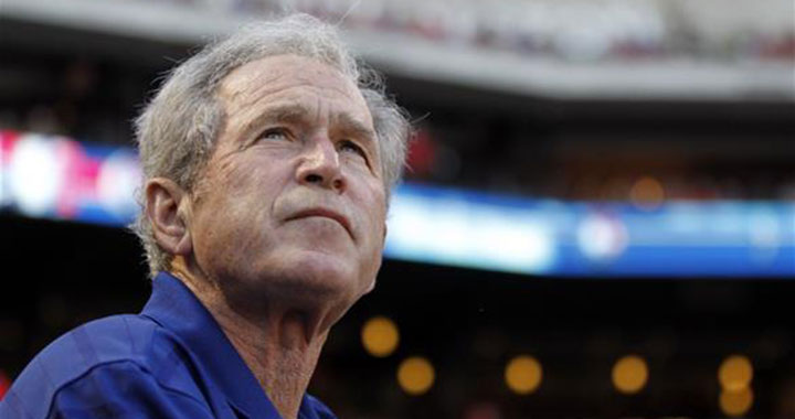 جورج بوش يخرج من عزلته لدعم ترامب